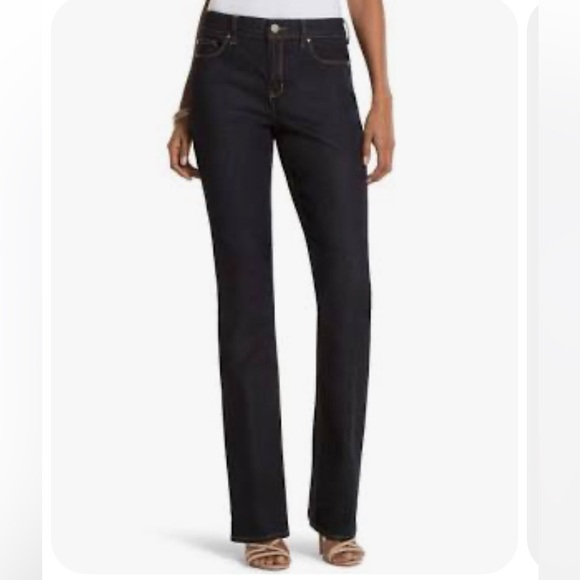 Chico’s The Platnium Barely Boot Jeans Dark Wash Size 12 Petite‎ Chico’s 2 Short - Picture 1 of 10